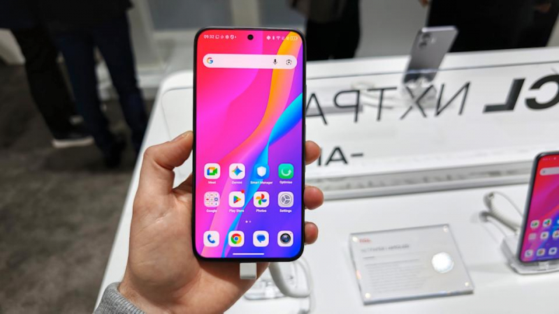 TCL is upgrading its easy-on-the-eyes glare-free NXTPAPER display tech with AMOLED