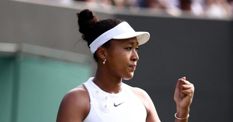 japans-naomi-osaka-celebrates