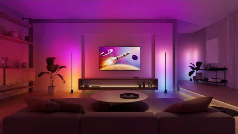 philips-hue-floor-lamp