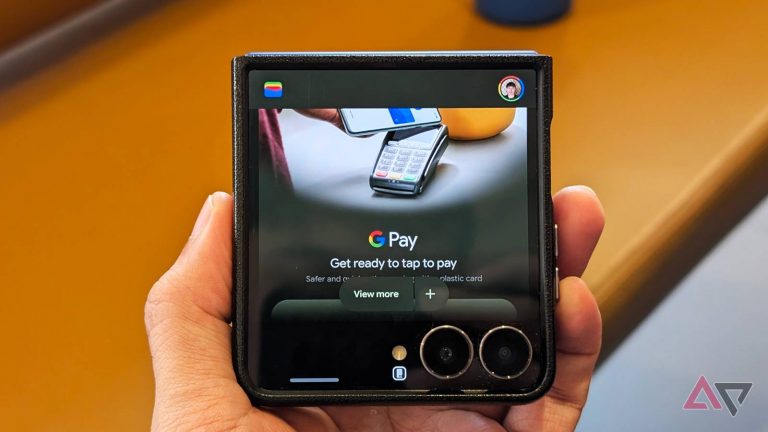google-wallet-app-on-samsung-galaxy-z-flip-7-smartphone