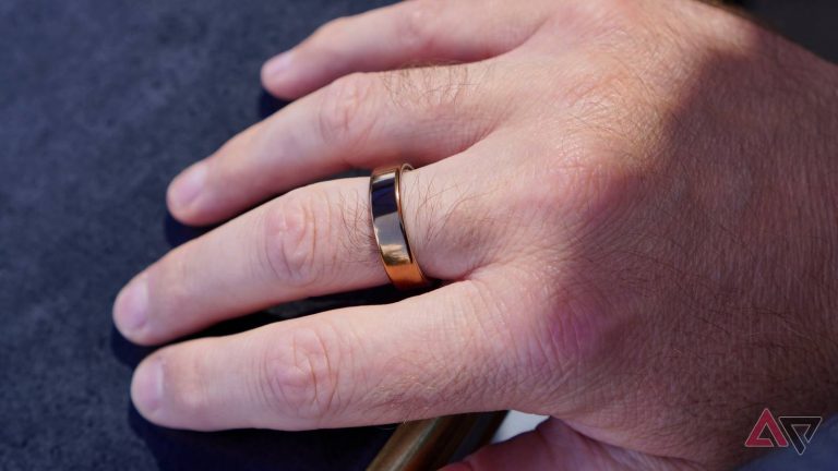 oura-ring-5-finger-1